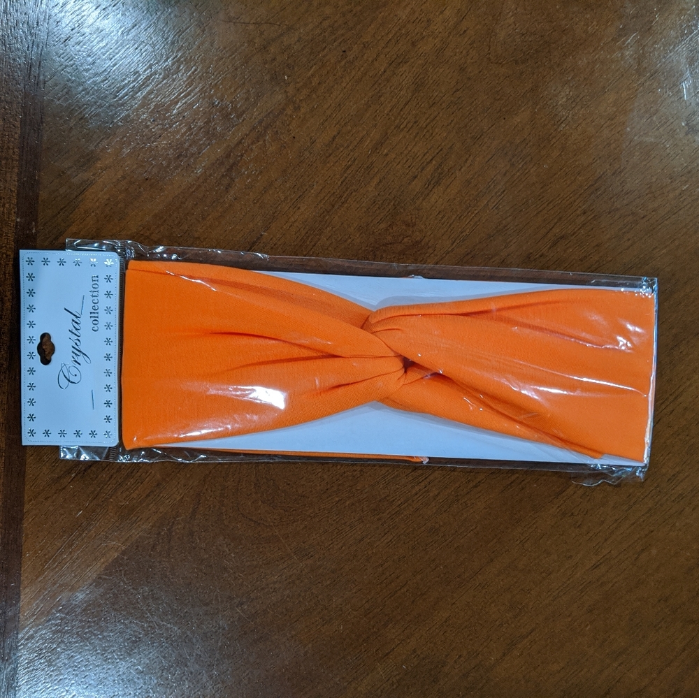 Front twisted solid color headband set of 5.